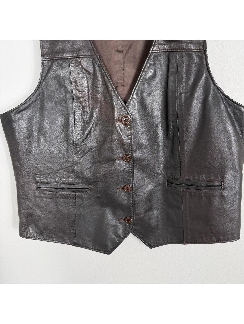VTG West Bay Sport Womens Large Leather Western Button Brown Vest Boho Size 6 - Picture 2 of 8